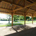 Construction d'une halle couverte ouverte