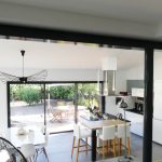 Renovation d'una maison avec extension zinc