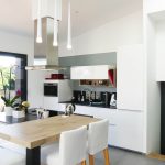 Renovation d'una maison avec extension zinc